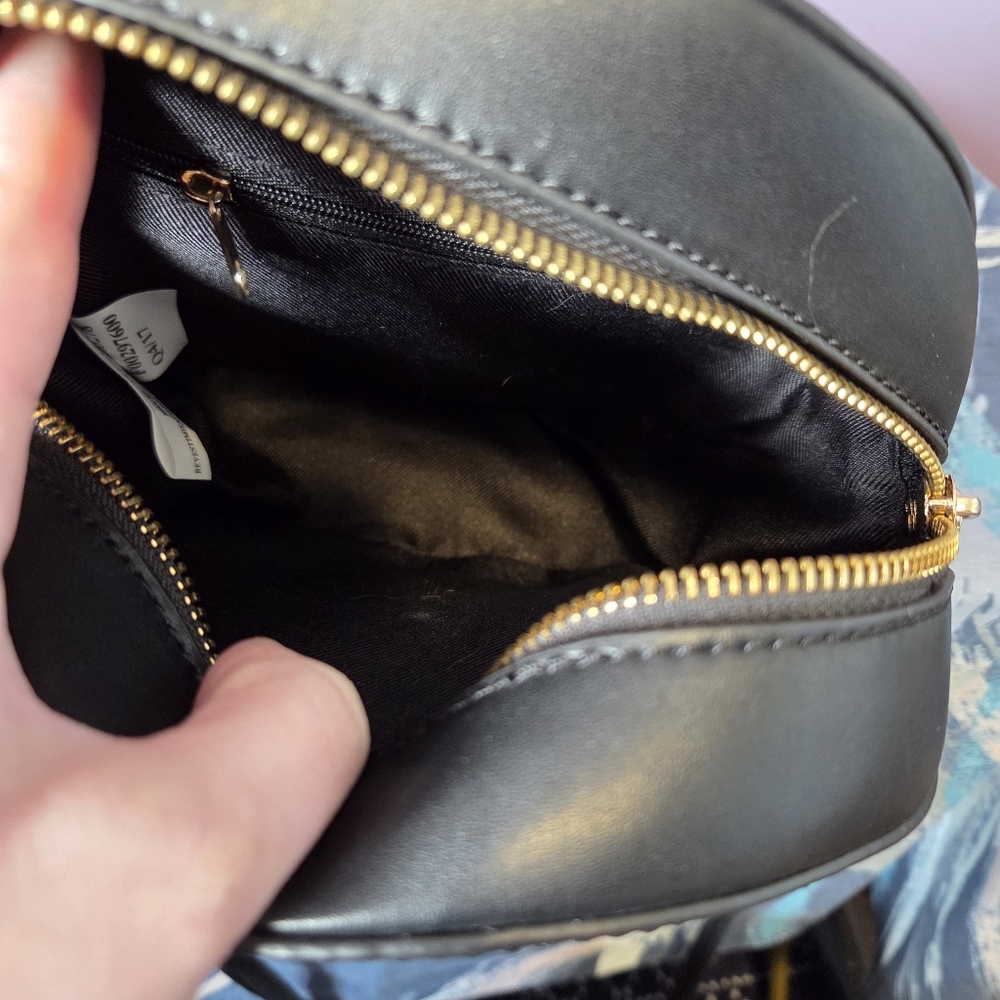 A New Day Round Crossbody Bag - Picture 6 of 13